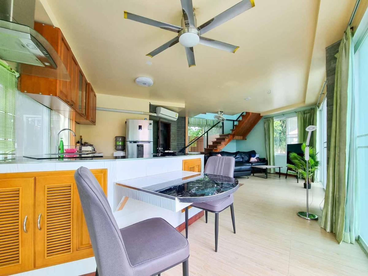 Tina'S Living Paradise - Guesthouses With Private Pool 반 페 외부 사진