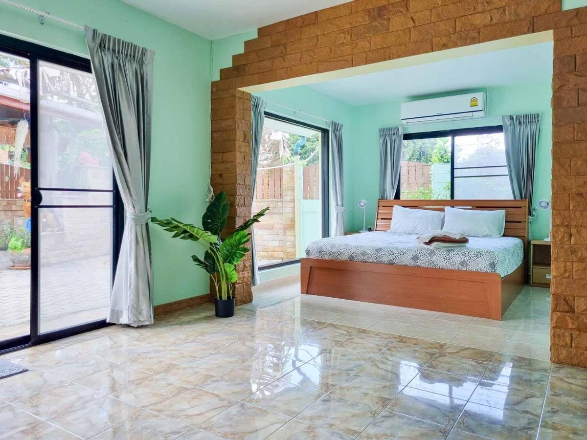 Tina'S Living Paradise - Guesthouses With Private Pool 반 페 외부 사진